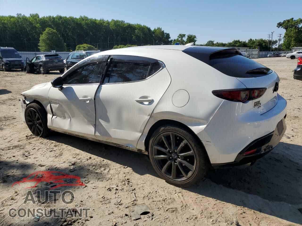 MAZDA 3 2021 - JM1BPBJY8M1402837