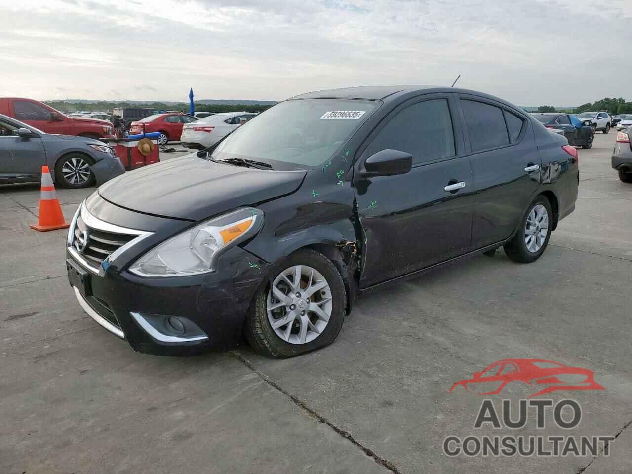 NISSAN VERSA 2017 - 3N1CN7AP5HL854454