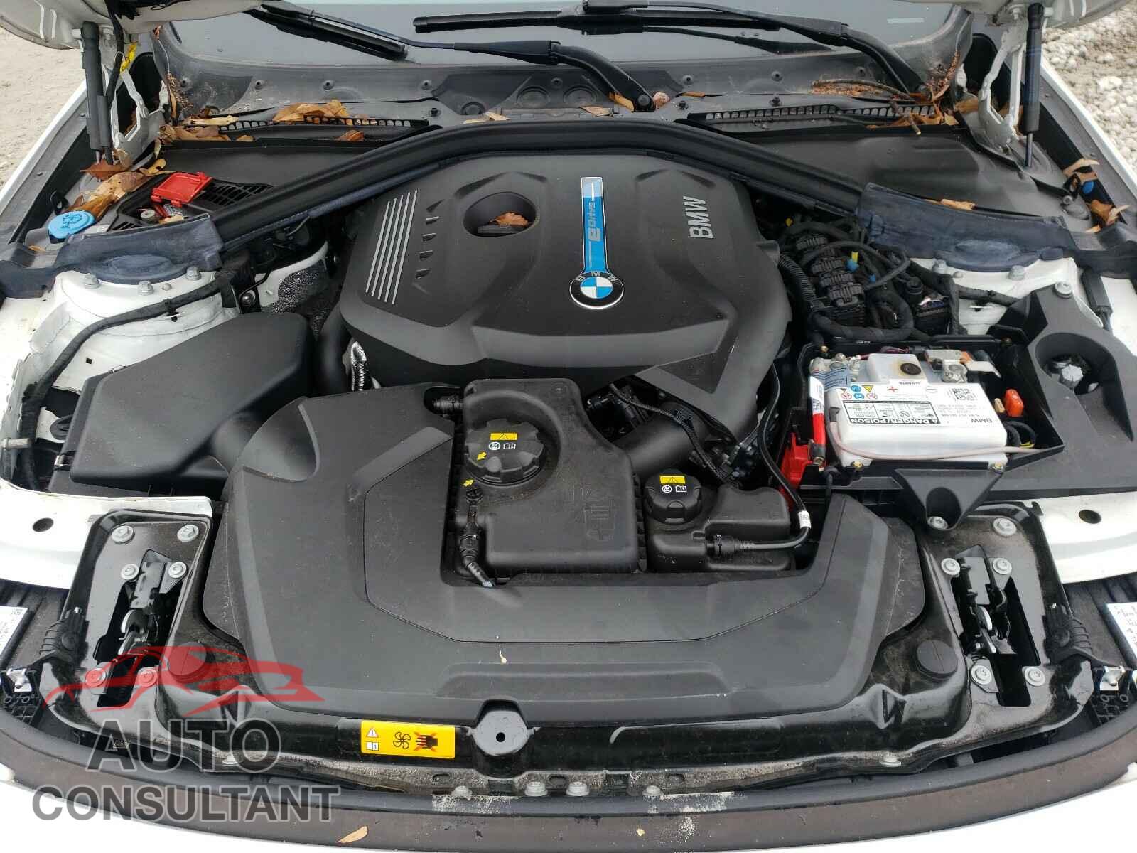 BMW 3 SERIES 2017 - WBA8E1C3XHA156615