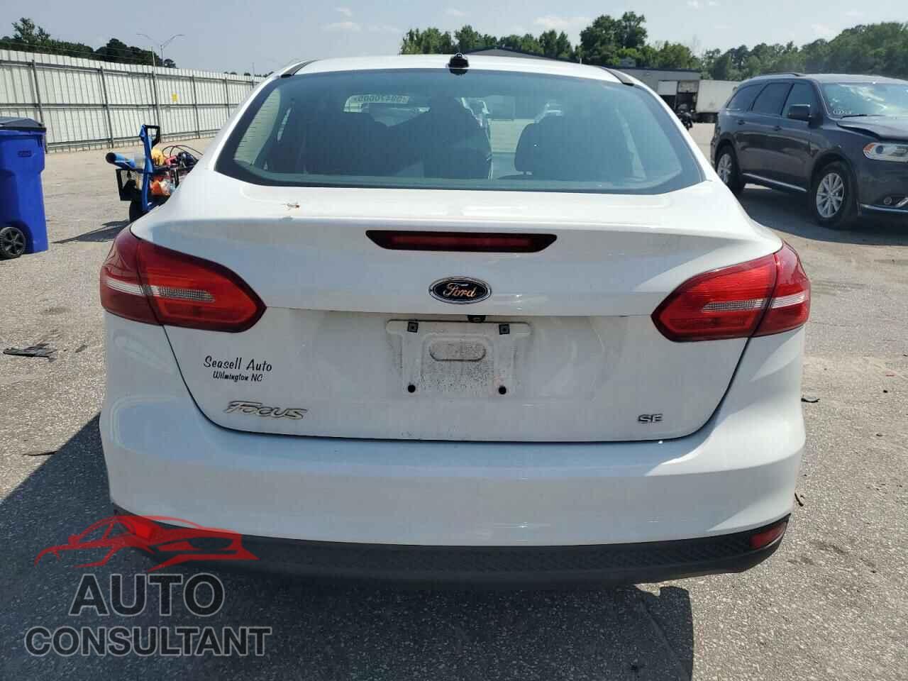 FORD FOCUS 2017 - 1FADP3F26HL309415