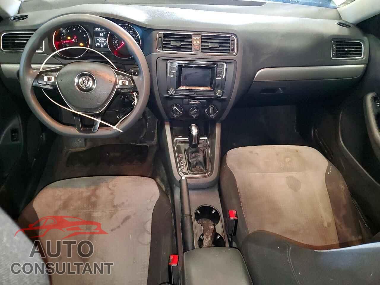 VOLKSWAGEN JETTA 2017 - 3VW2B7AJ2HM205151