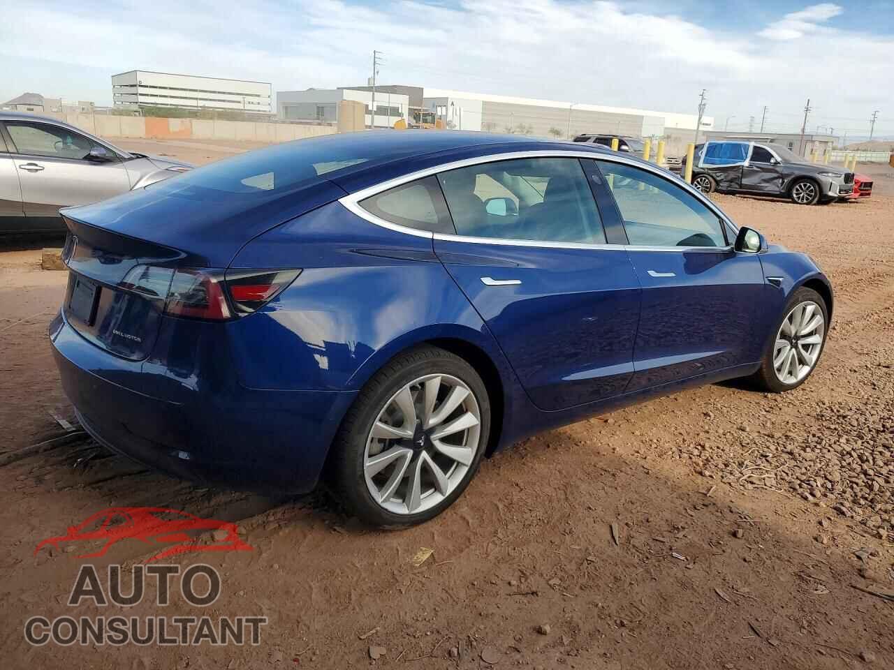 TESLA MODEL 3 2019 - 5YJ3E1EB3KF497449