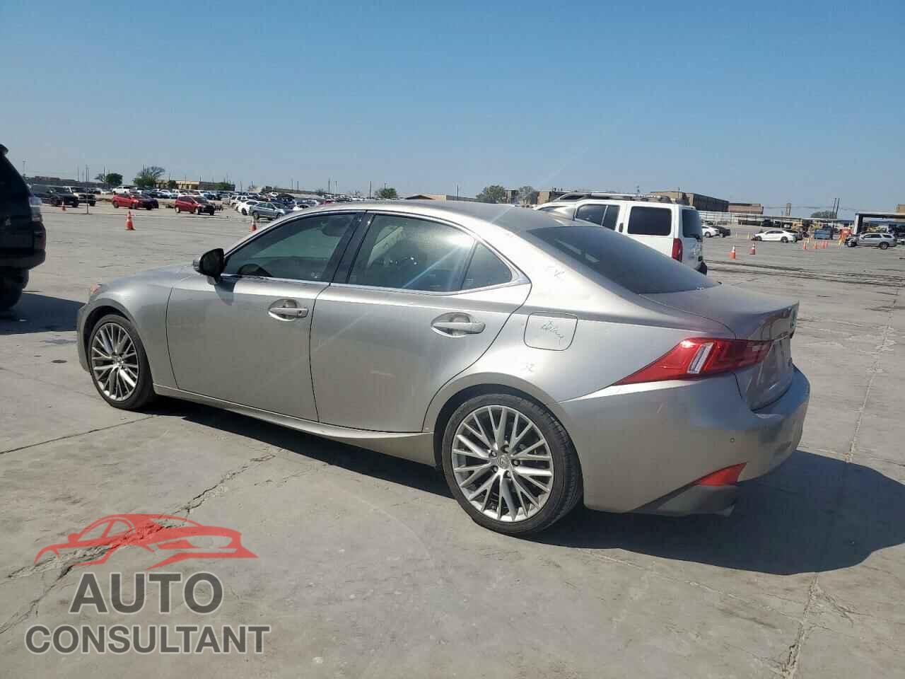LEXUS IS 2016 - JTHBA1D22G5011049
