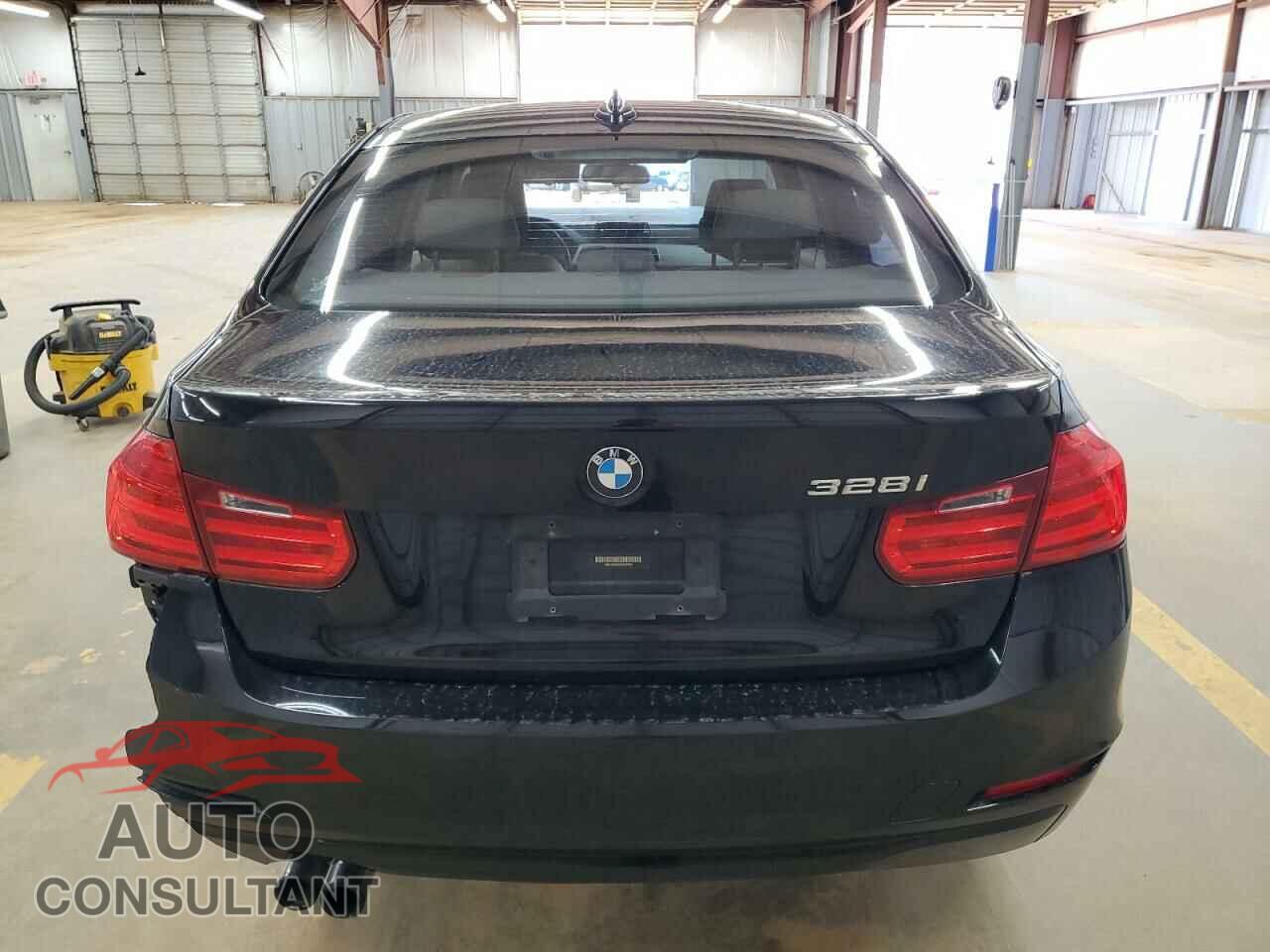 BMW 3 SERIES 2012 - WBA3A5C56CF347250