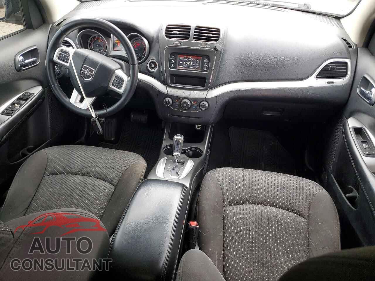 DODGE JOURNEY 2015 - 3C4PDCBG7FT715478