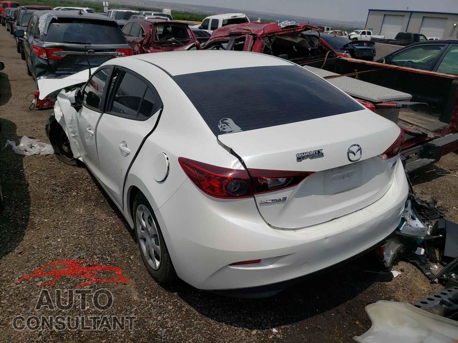 MAZDA 3 2018 - 3MZBN1U75JM165707