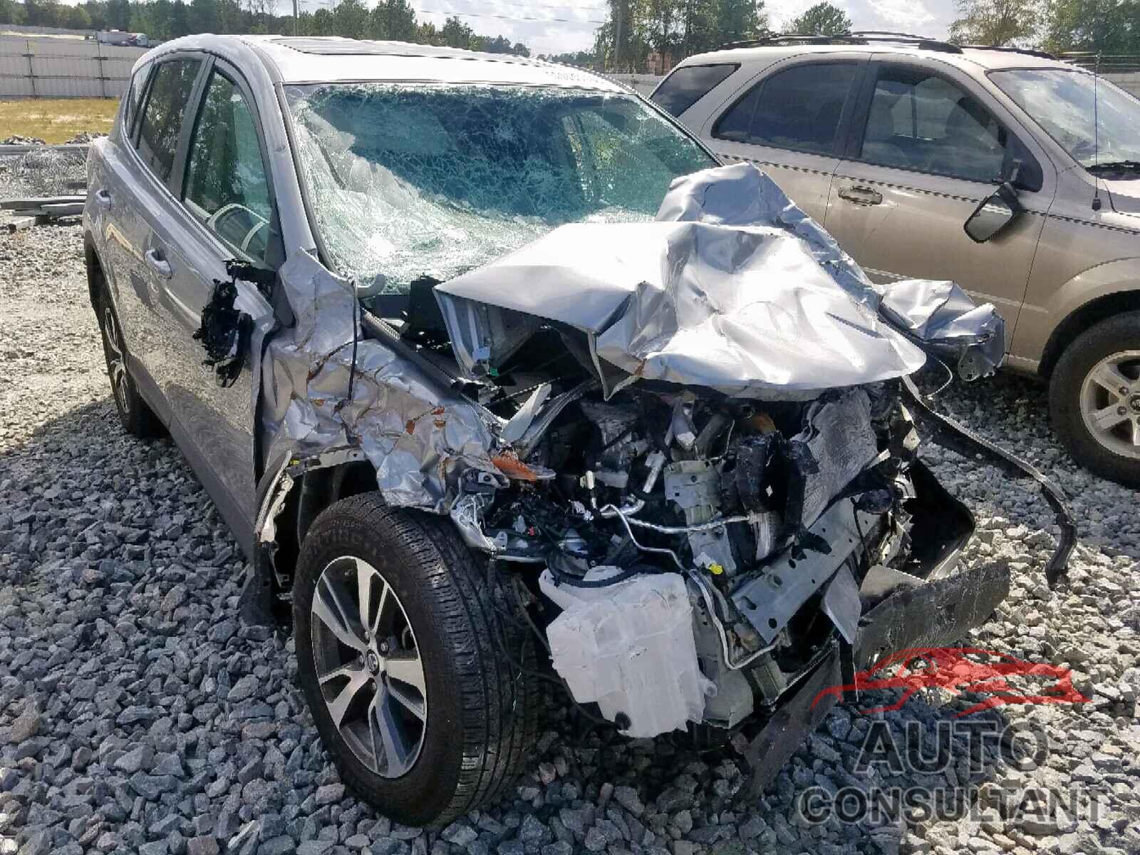 TOYOTA RAV4 2018 - 2T3RFREVXJW810327