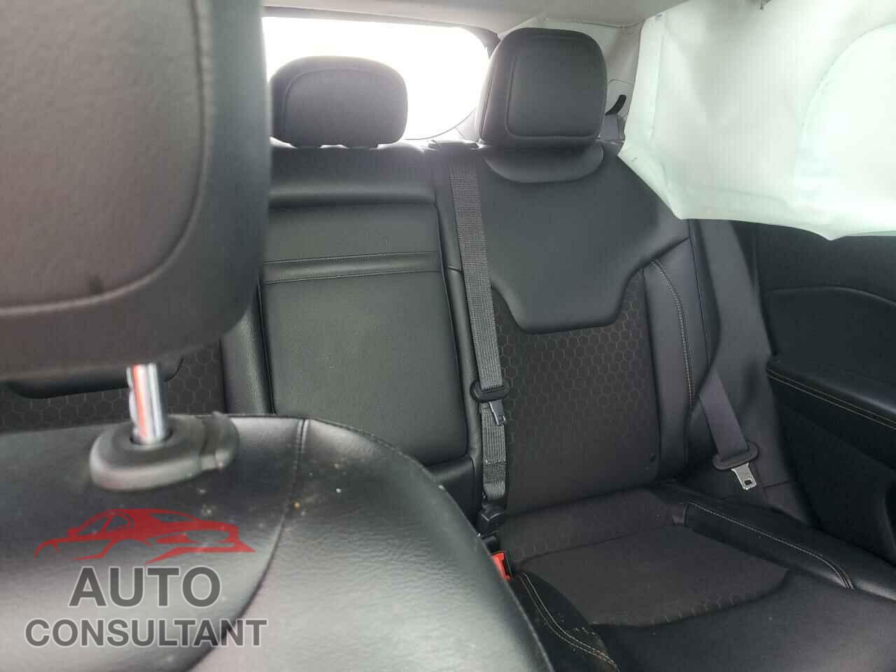 JEEP COMPASS 2017 - 3C4NJDBB4HT636010