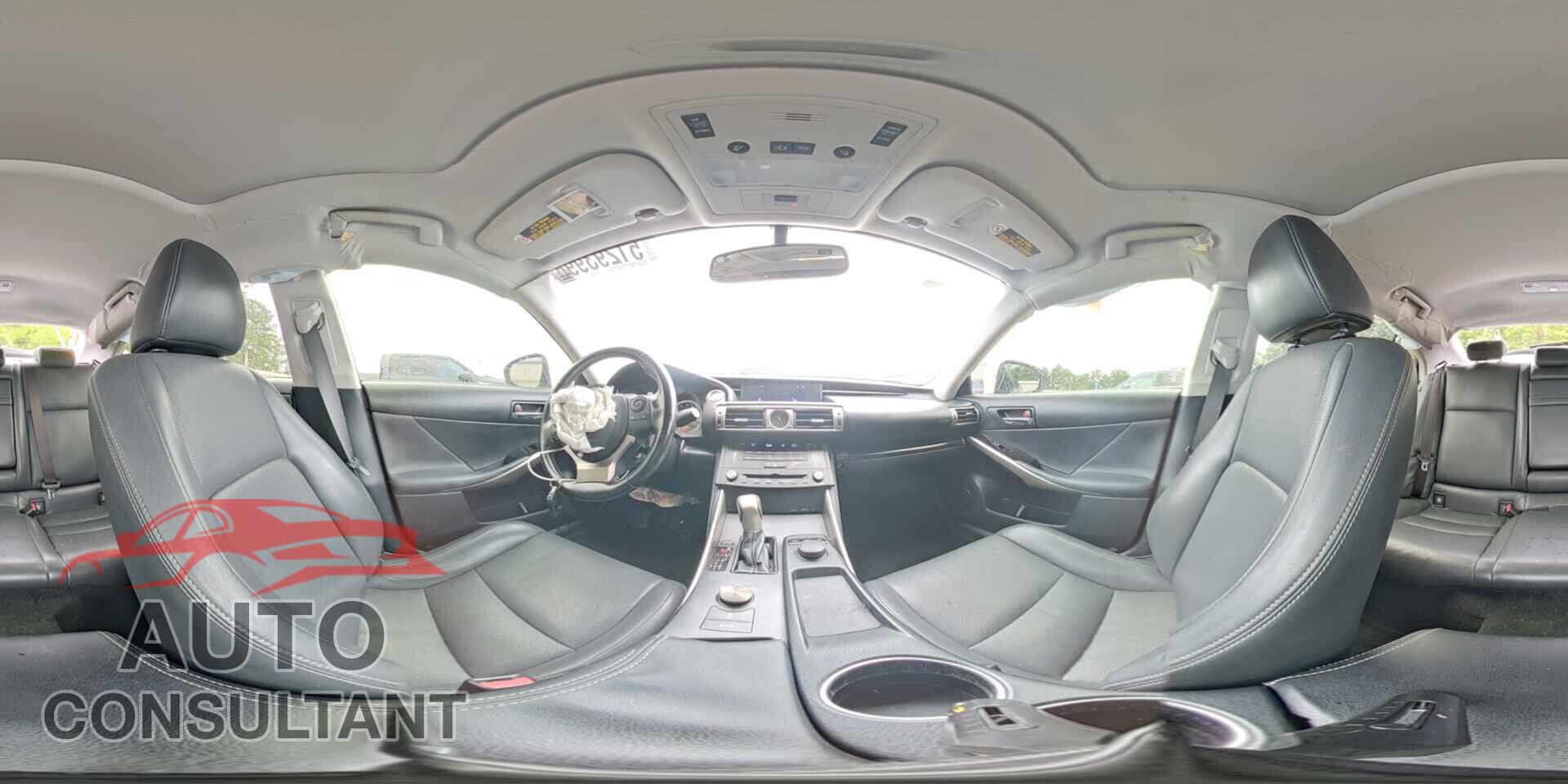 LEXUS IS 2016 - JTHBA1D2XG5005497