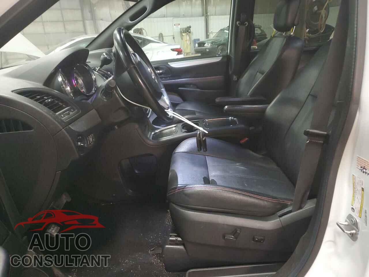 DODGE CARAVAN 2019 - 2C4RDGEG1KR769111