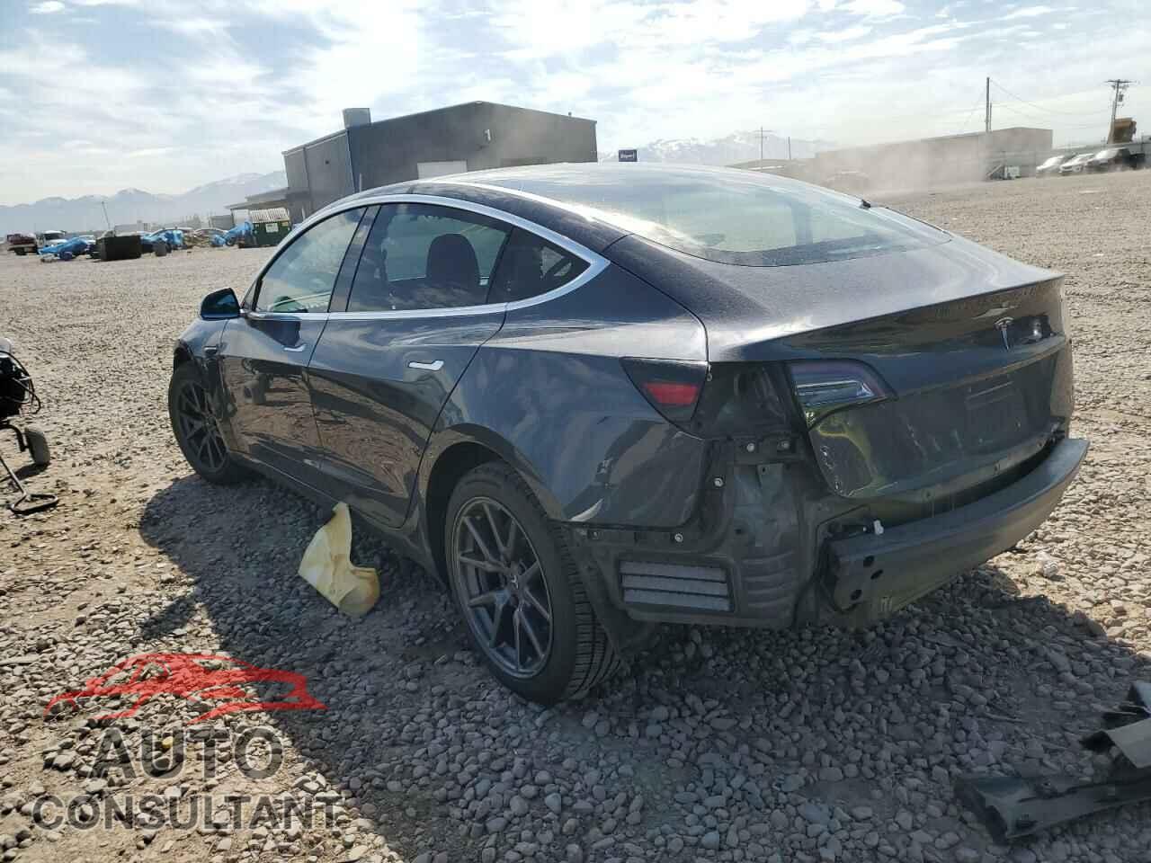 TESLA MODEL 3 2018 - 5YJ3E1EB2JF073680