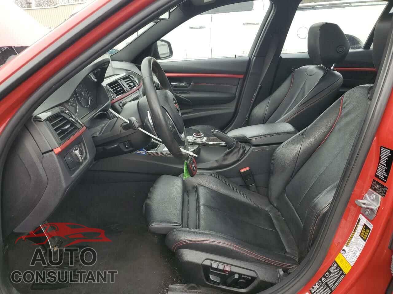 BMW 3 SERIES 2013 - WBA3B5G54DNS04473