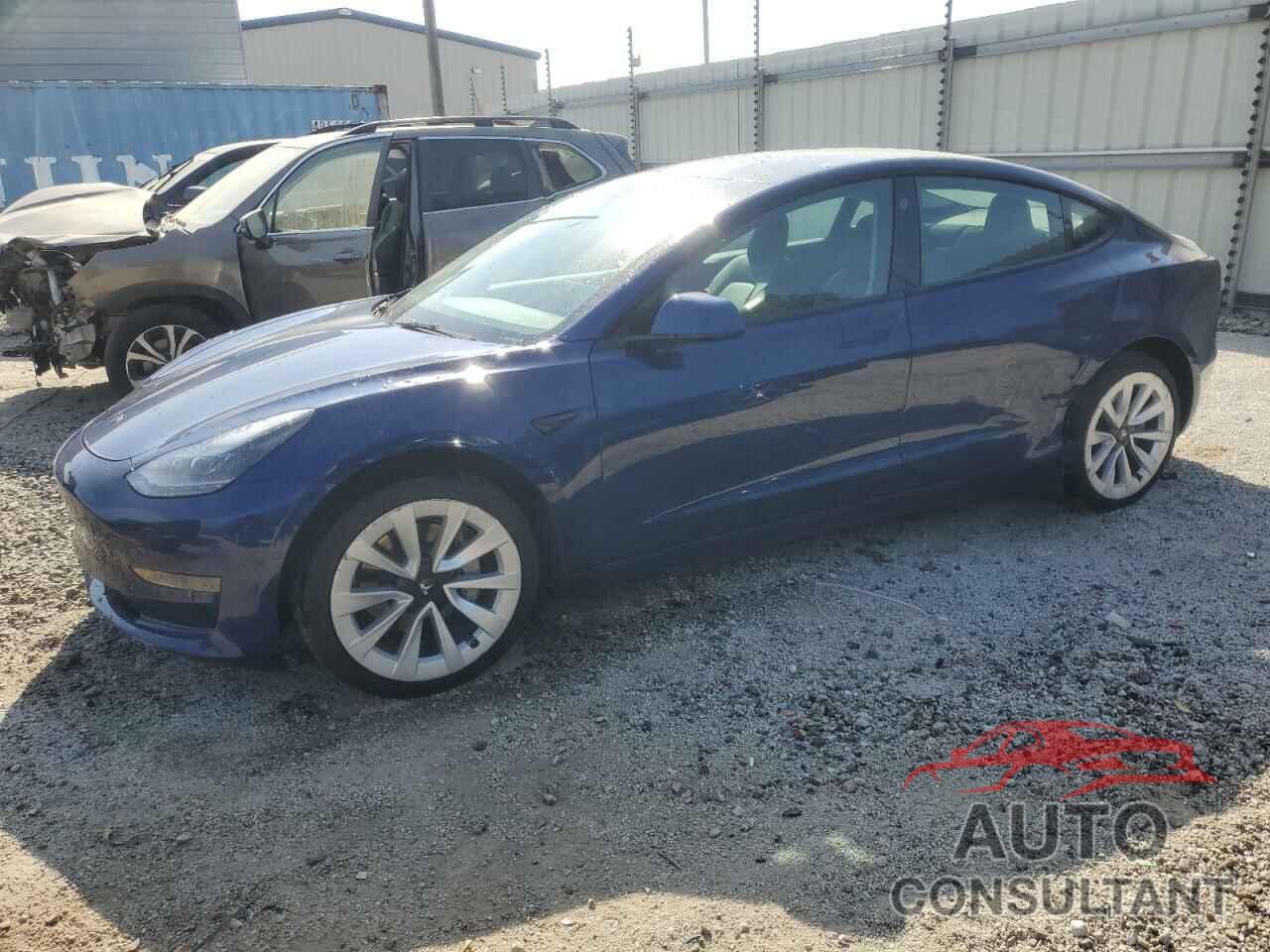 TESLA MODEL 3 2022 - 5YJ3E1EA6NF287357