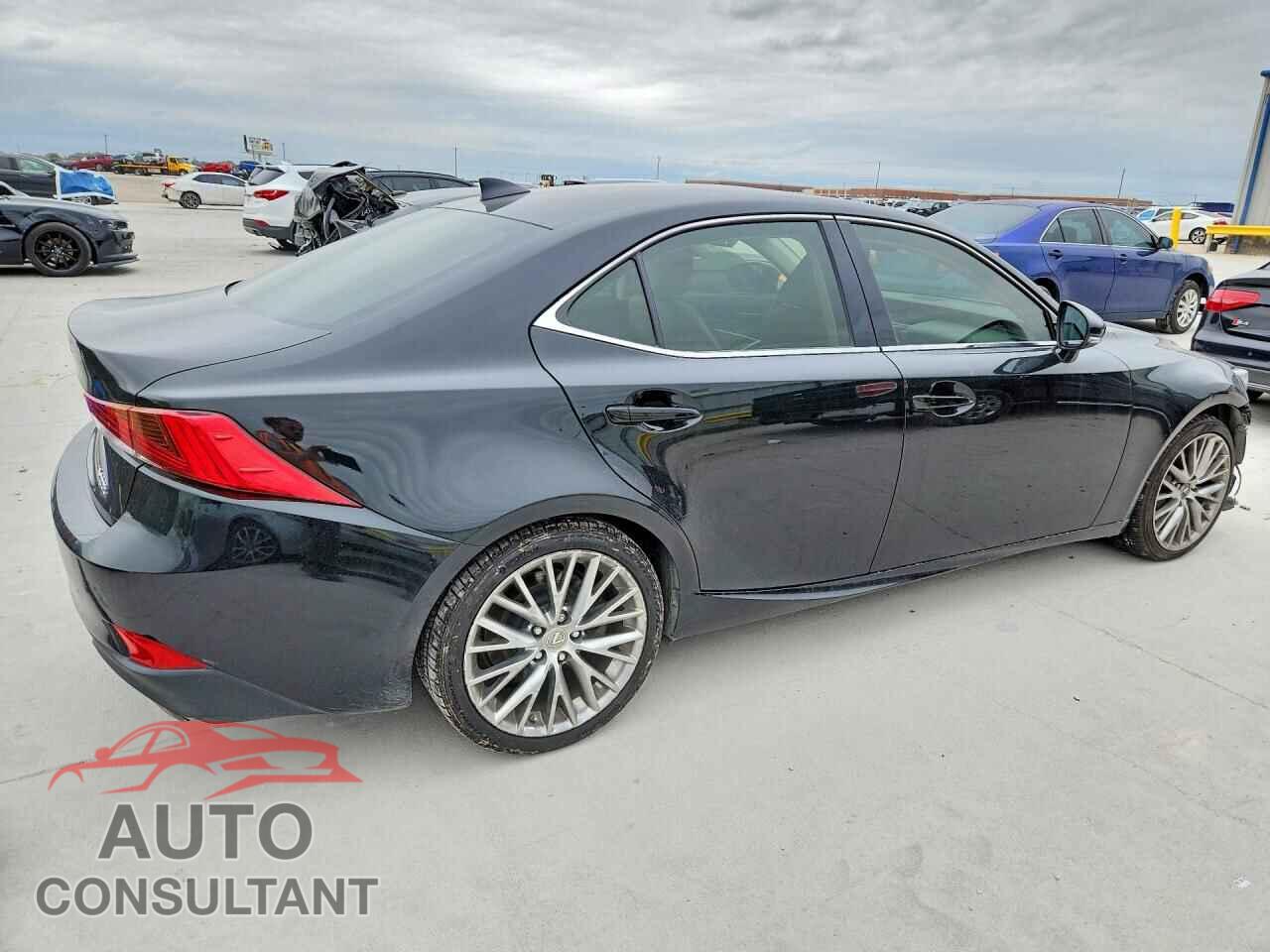 LEXUS IS 2017 - JTHBA1D20H5040387