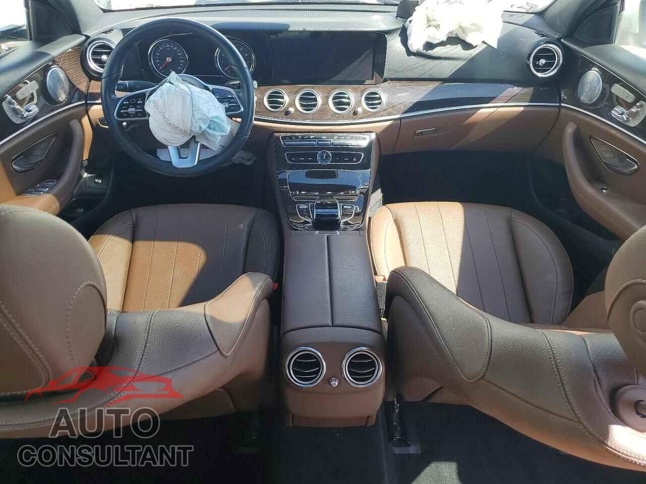 MERCEDES-BENZ E-CLASS 2019 - WDDZF4JB6KA563909