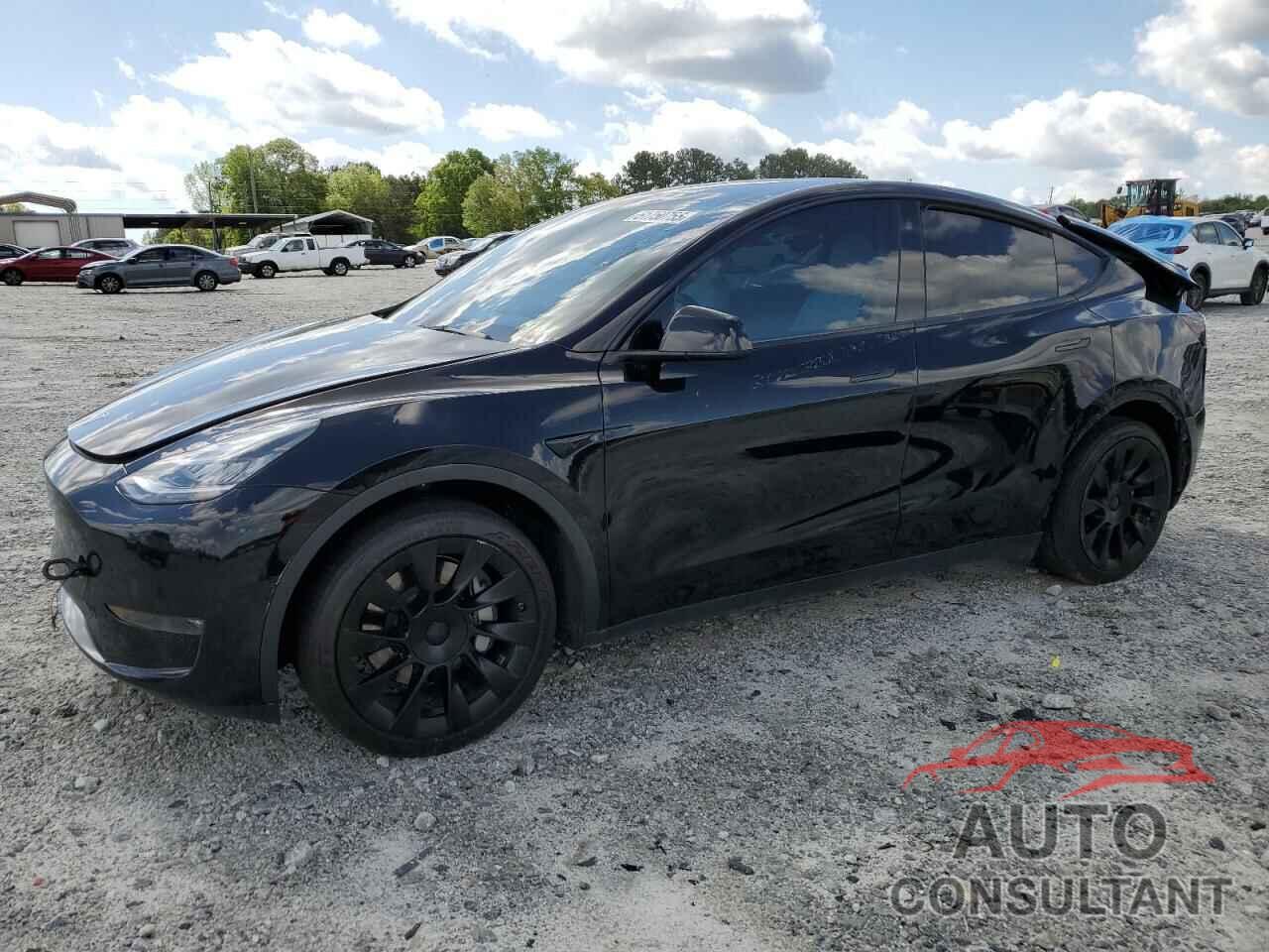 TESLA MODEL Y 2021 - 5YJYGDEE3MF151481