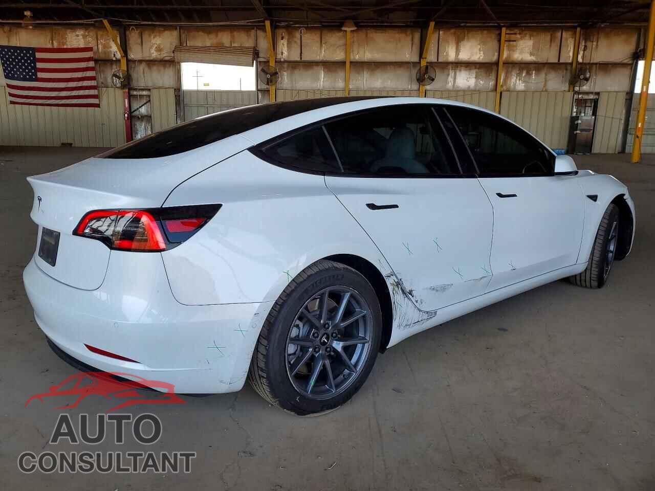 TESLA MODEL 3 2022 - 5YJ3E1EA3NF360555