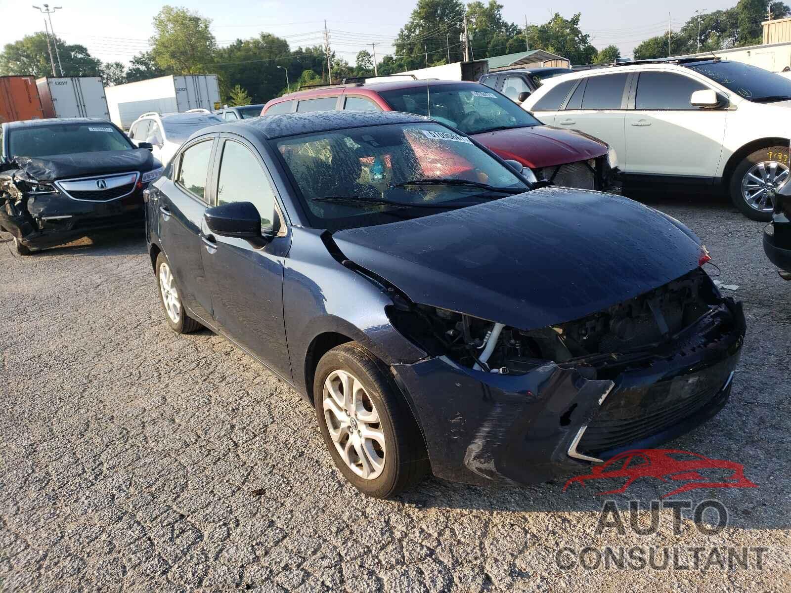 TOYOTA YARIS 2017 - 3MYDLBYV2HY175907