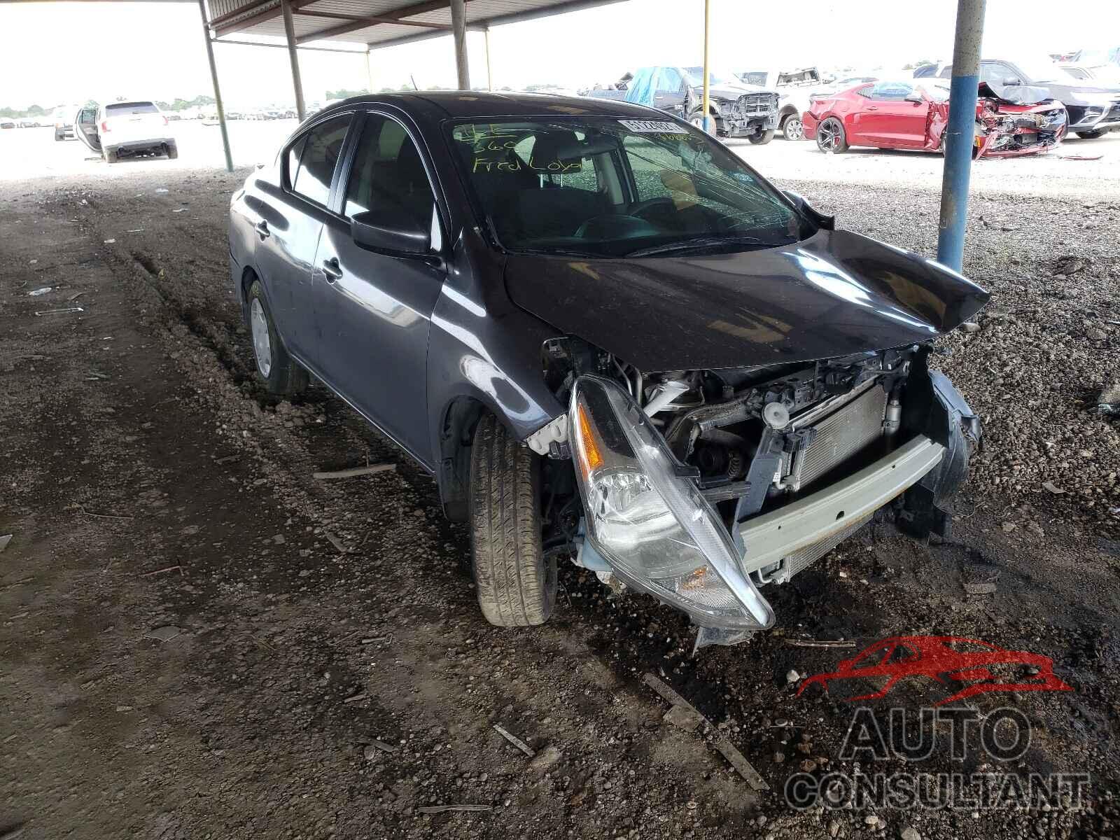 NISSAN VERSA 2017 - 3N1CN7AP1HL866665