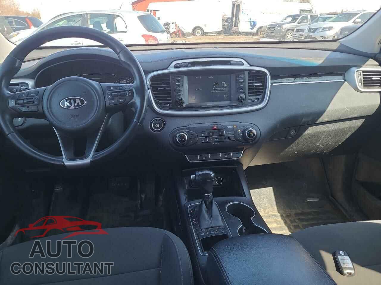 KIA SORENTO 2017 - 5XYPGDA11HG254752