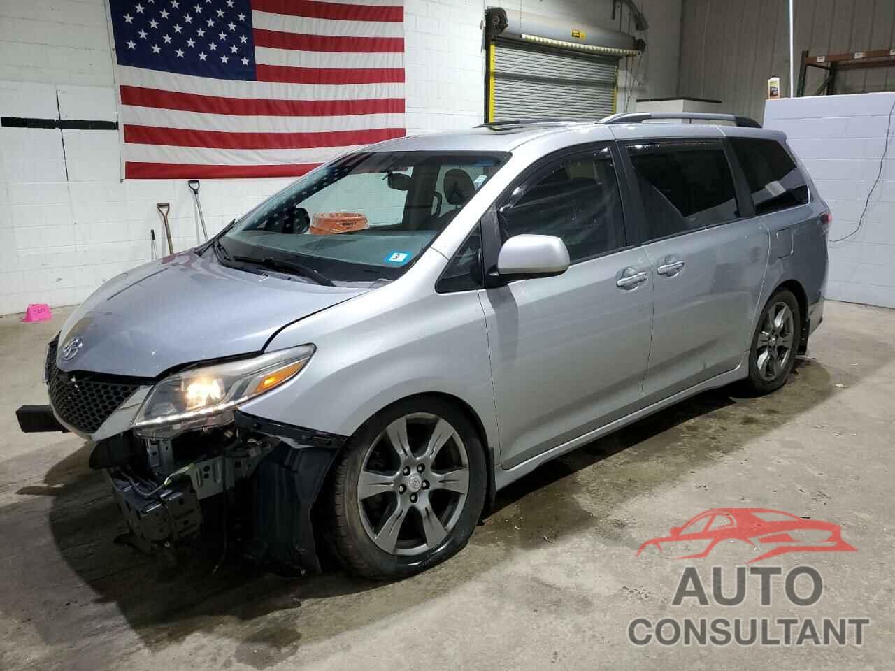 TOYOTA SIENNA 2017 - 5TDXZ3DC6HS852078