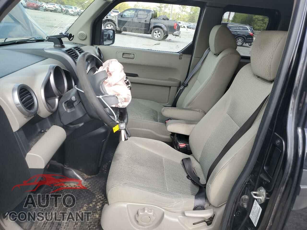 HONDA ELEMENT 2011 - 5J6YH2H76BL005160
