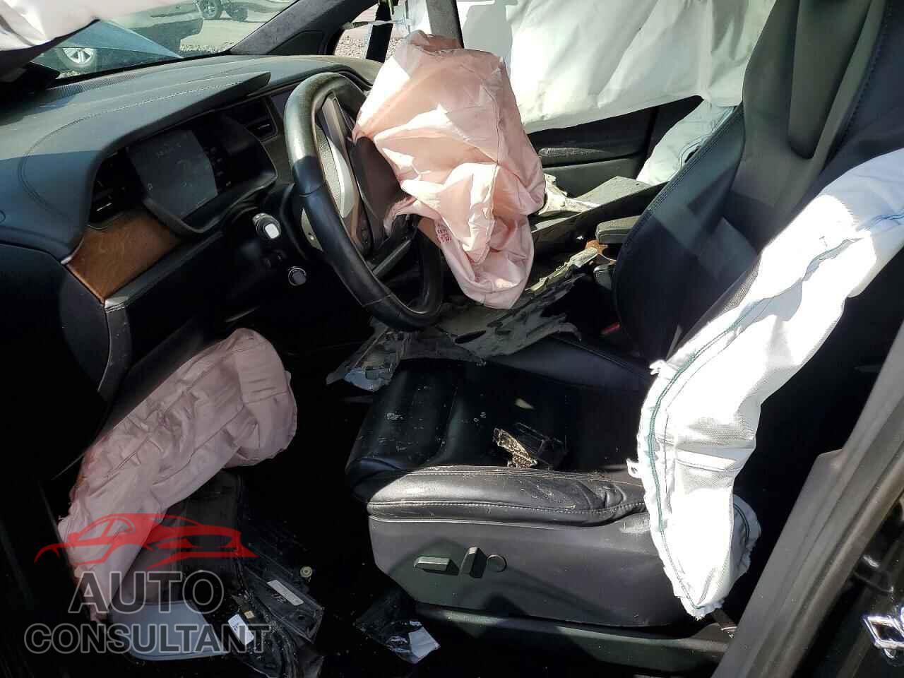TESLA MODEL X 2020 - 5YJXCDE29LF303596