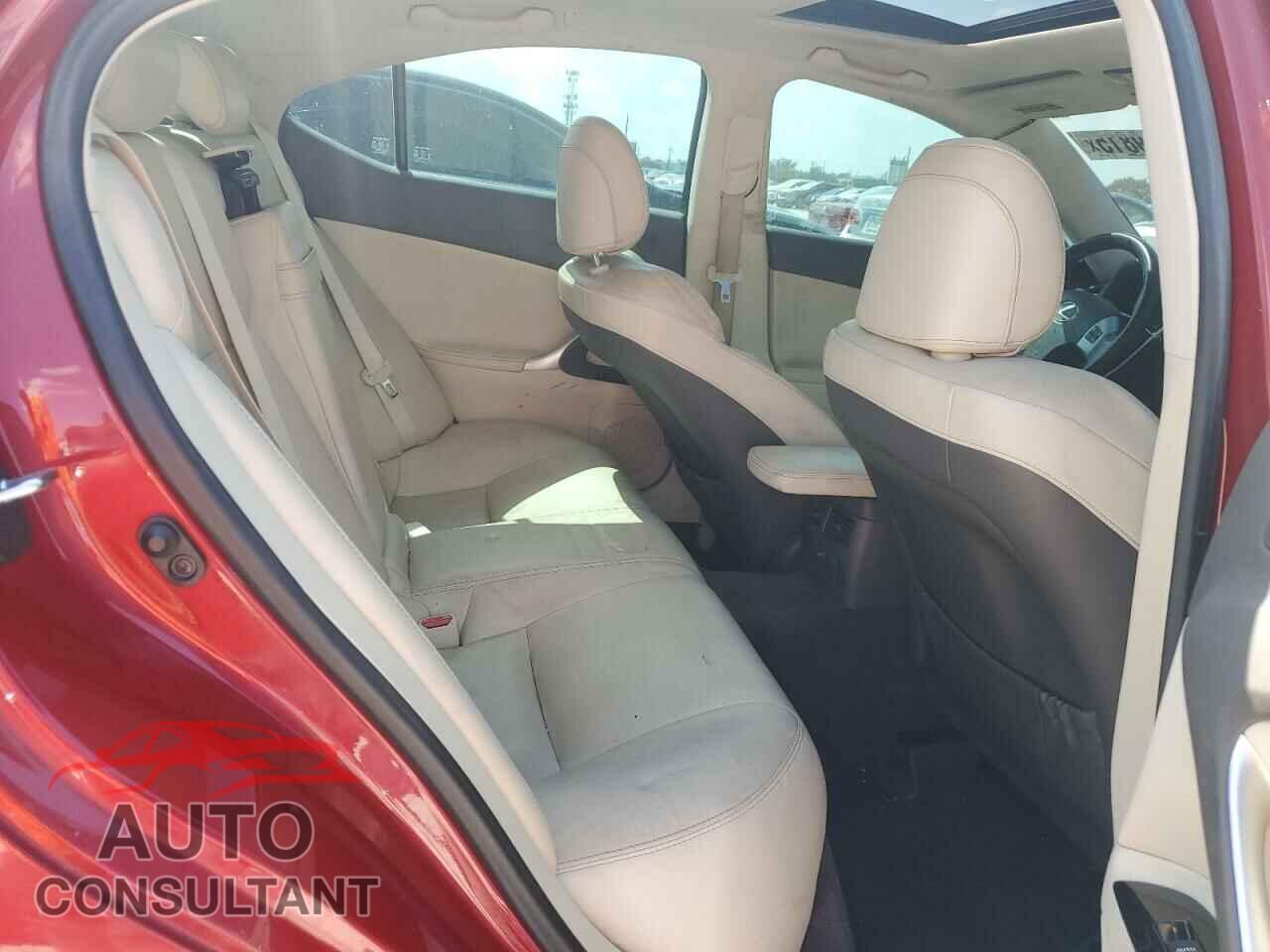 LEXUS IS 2011 - JTHBF5C28B5134406