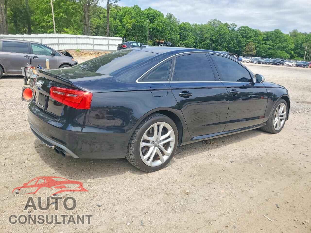 AUDI S6/RS6 2013 - WAUF2AFC8DN140413