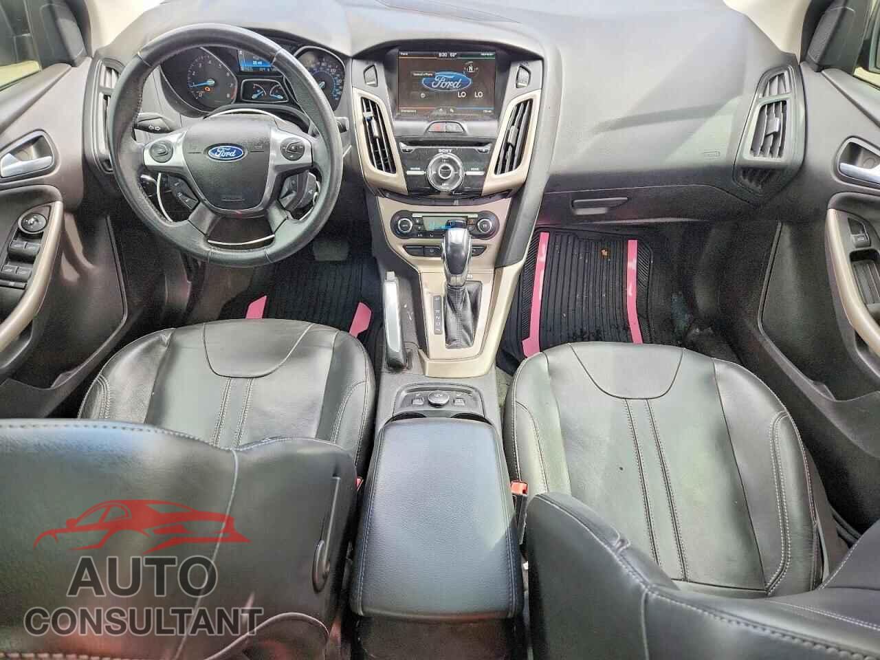 FORD FOCUS 2012 - 1FAHP3H29CL210577