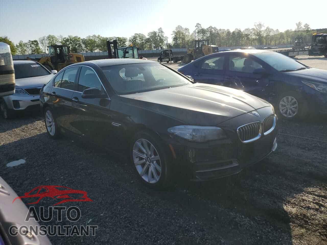 BMW 5 SERIES 2014 - WBA5B3C54ED531434
