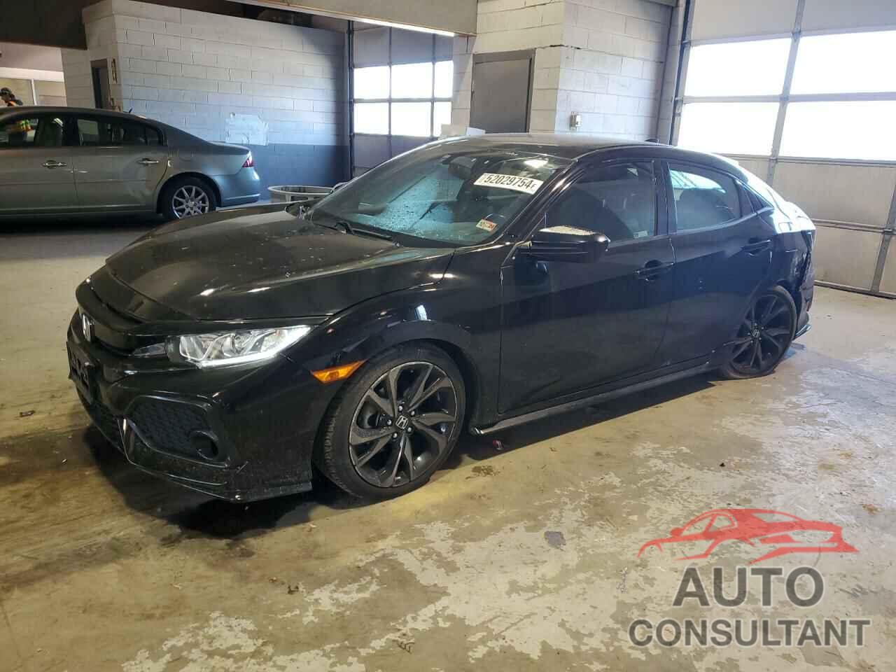 HONDA CIVIC 2018 - SHHFK7H4XJU223877