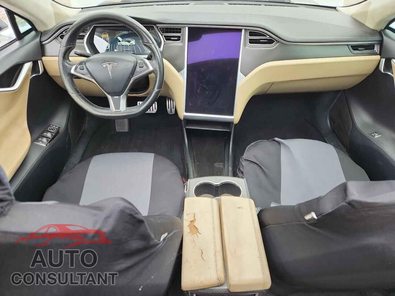 TESLA MODEL S 2013 - 5YJSA1CP0DFP24928