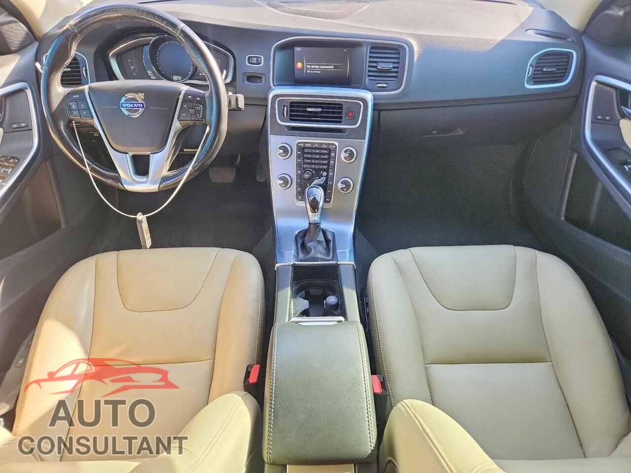 VOLVO S60 2017 - LYV402TK1HB125968