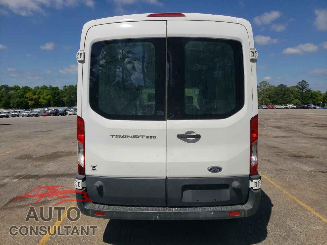 FORD TRANSIT 2015 - 1FTNR2CM6FKB10988
