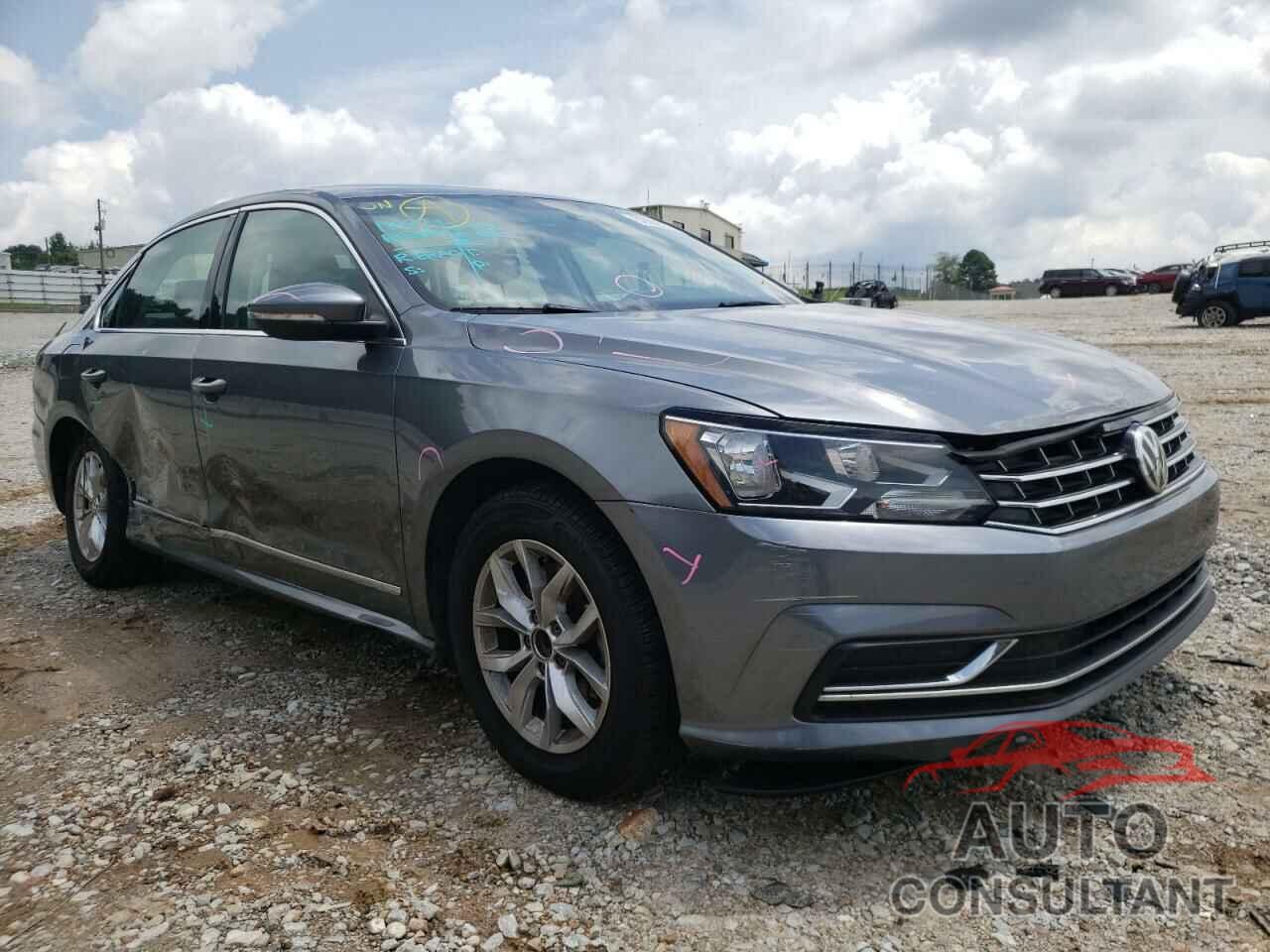 VOLKSWAGEN PASSAT 2017 - 1VWAT7A3XHC058217