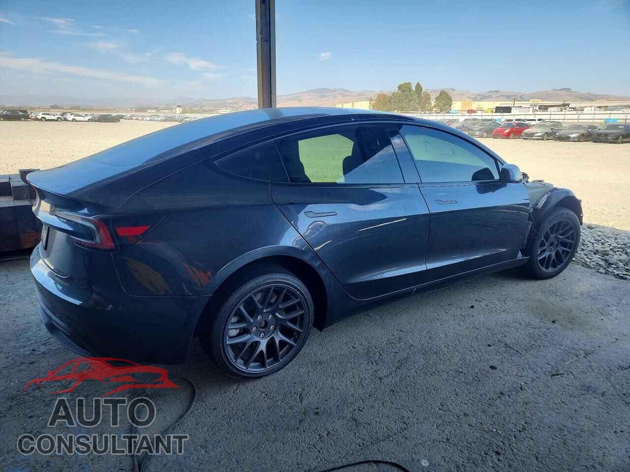 TESLA MODEL 3 2025 - 5YJ3E1EA7SF873898