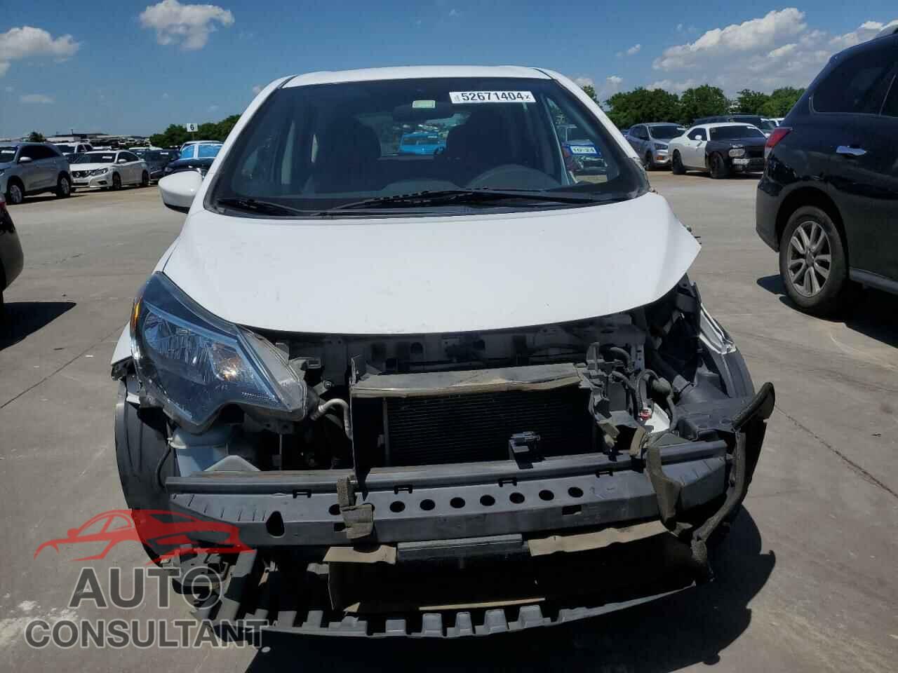 NISSAN VERSA 2017 - 3N1CE2CP2HL359466