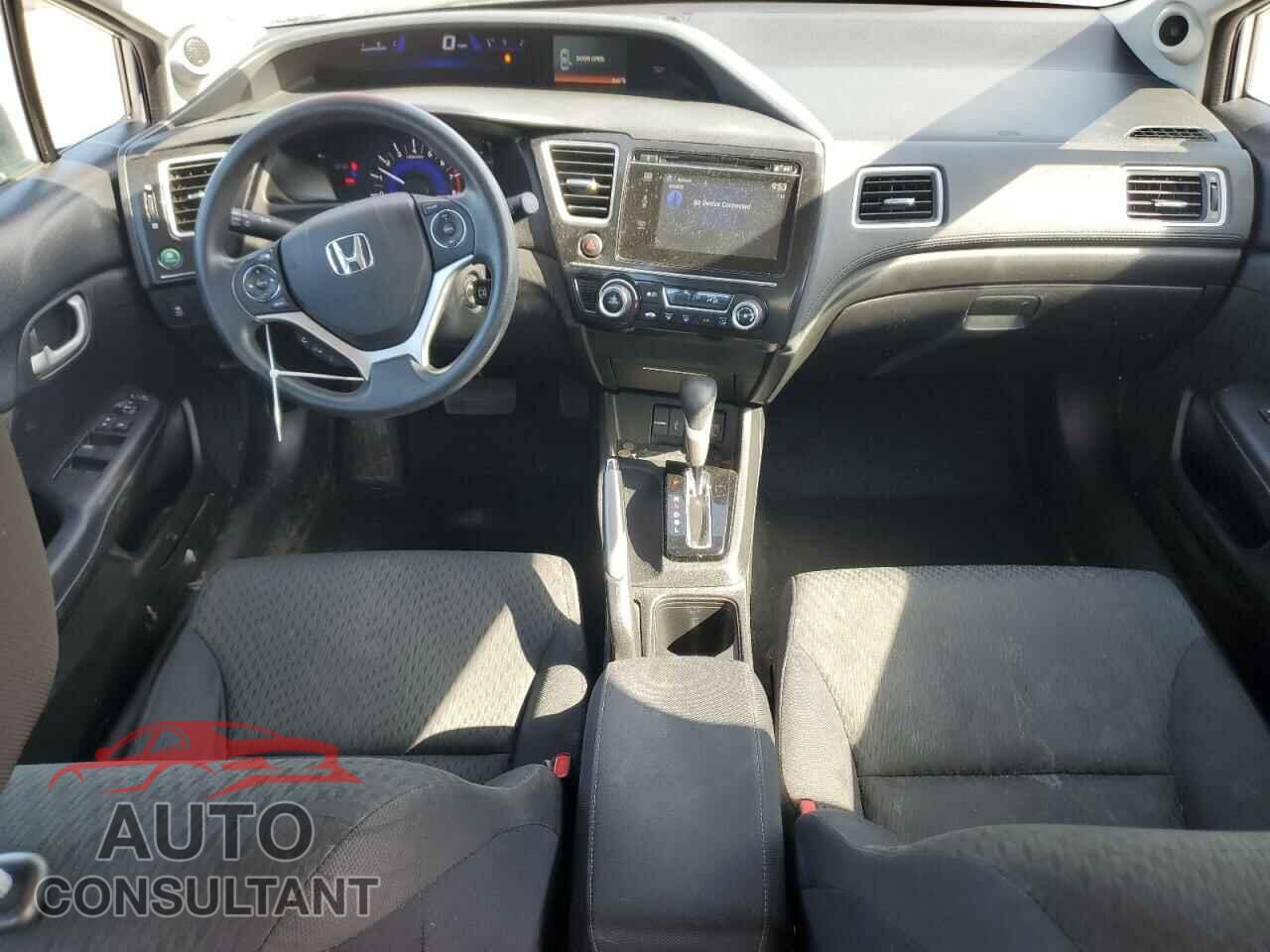 HONDA CIVIC 2015 - 19XFB2F77FE018144