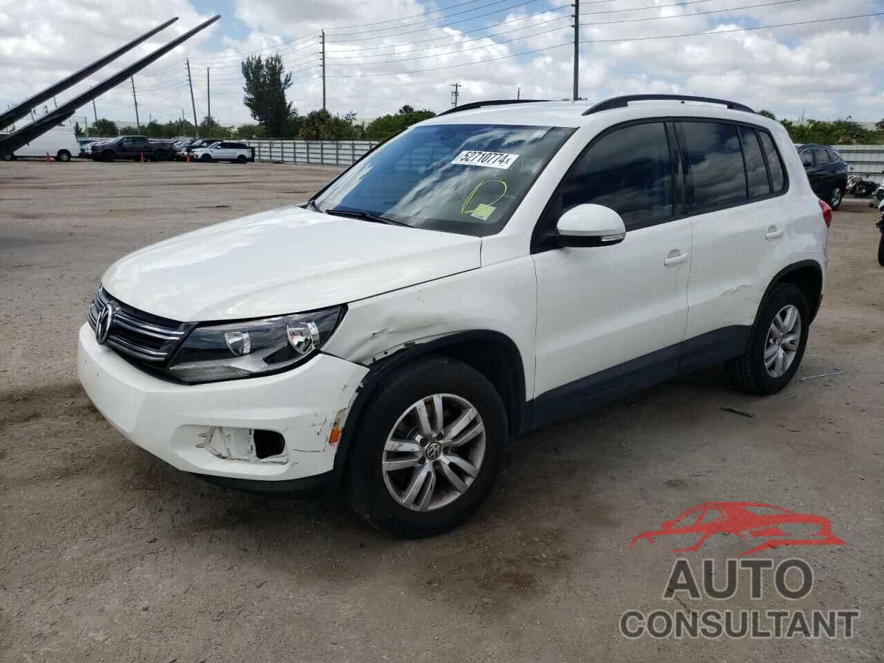 VOLKSWAGEN TIGUAN 2017 - WVGAV7AX8HK002679