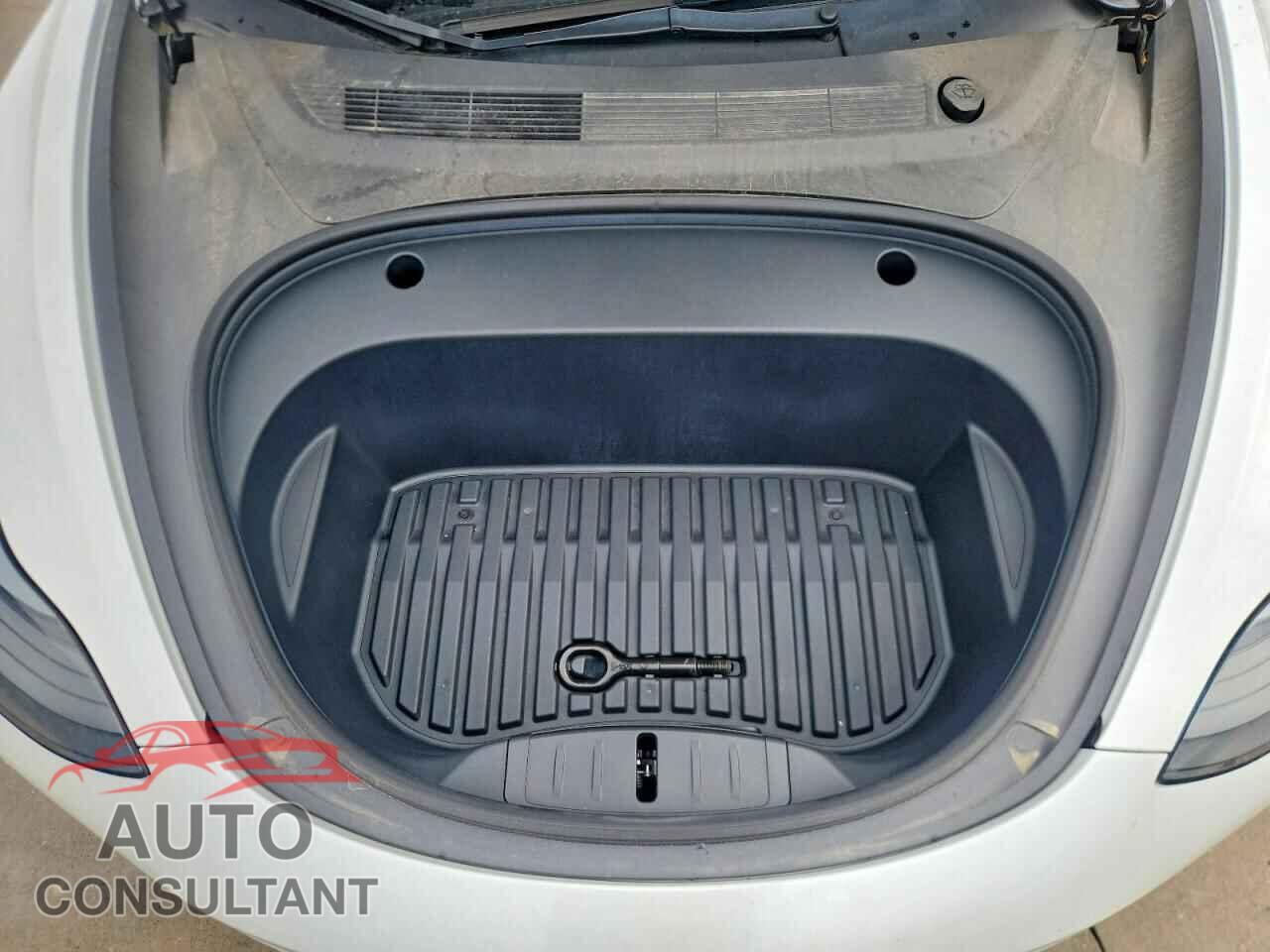 TESLA MODEL 3 2023 - 5YJ3E1EA2PF454137