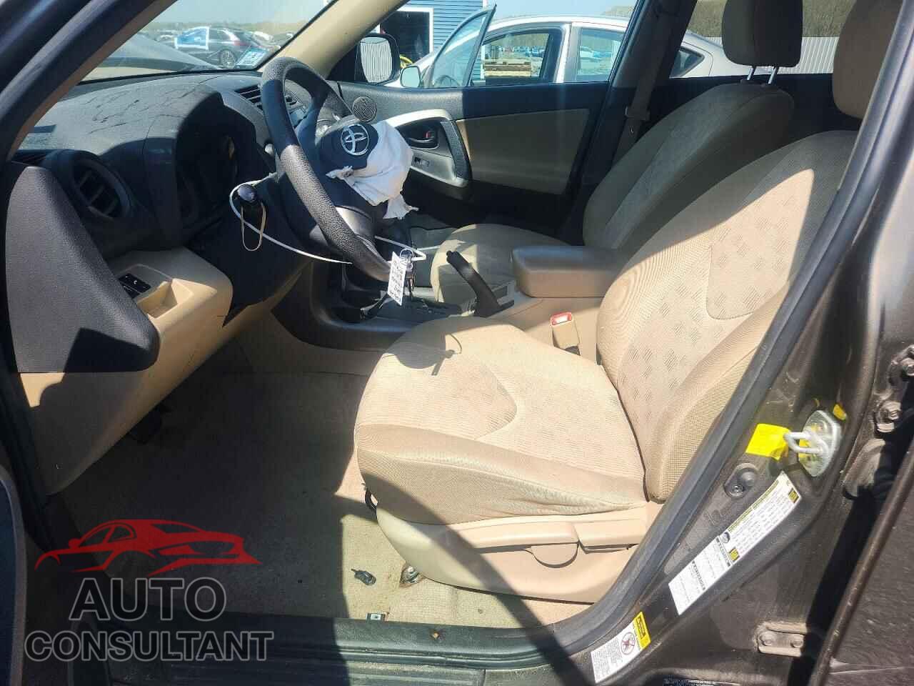 TOYOTA RAV4 BASE 2011 - 2T3BF4DV6BW162993