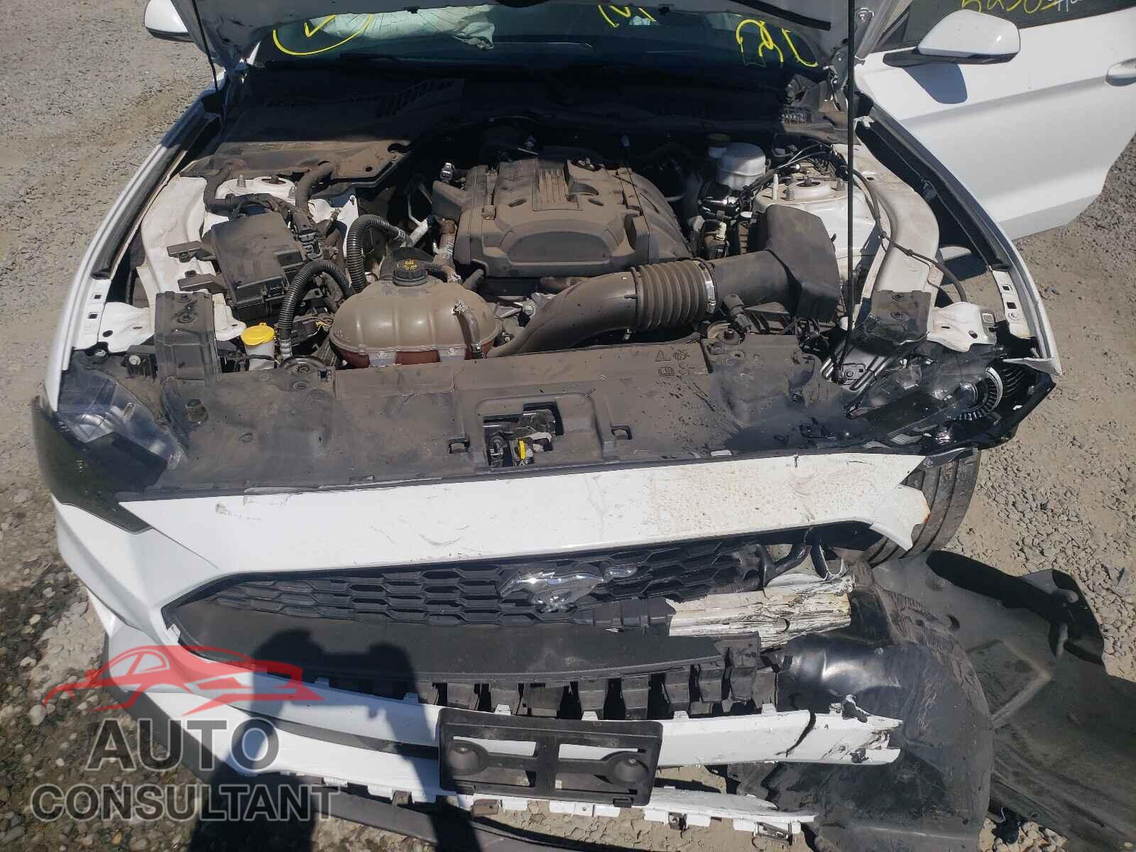 FORD MUSTANG 2018 - 1FA6P8TH2J5118096
