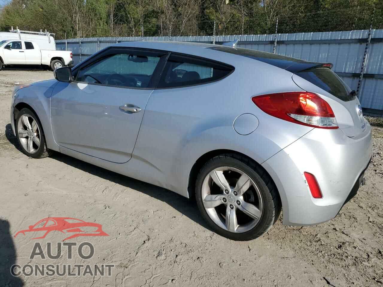 HYUNDAI VELOSTER 2012 - KMHTC6AD6CU032033