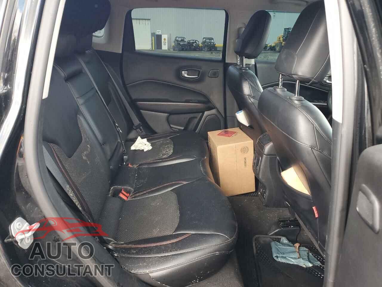 JEEP COMPASS 2017 - 3C4NJDDB5HT640385