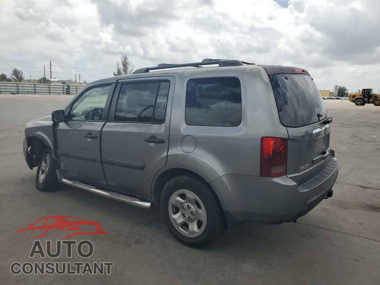 HONDA PILOT 2009 - 5FNYF382X9B028461