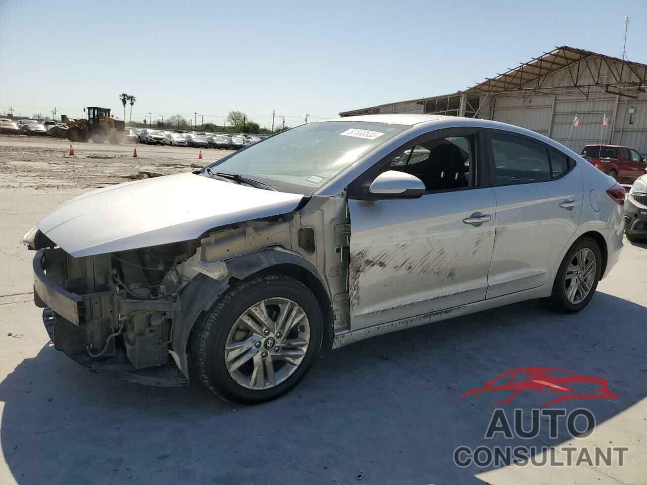 HYUNDAI ELANTRA 2019 - KMHD84LF4KU772882