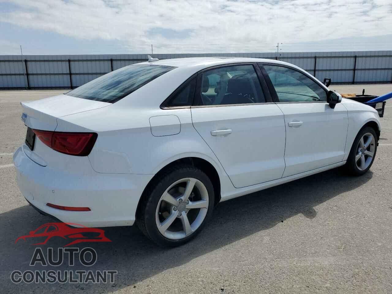 AUDI A3 2016 - WAUA7GFFXG1022948