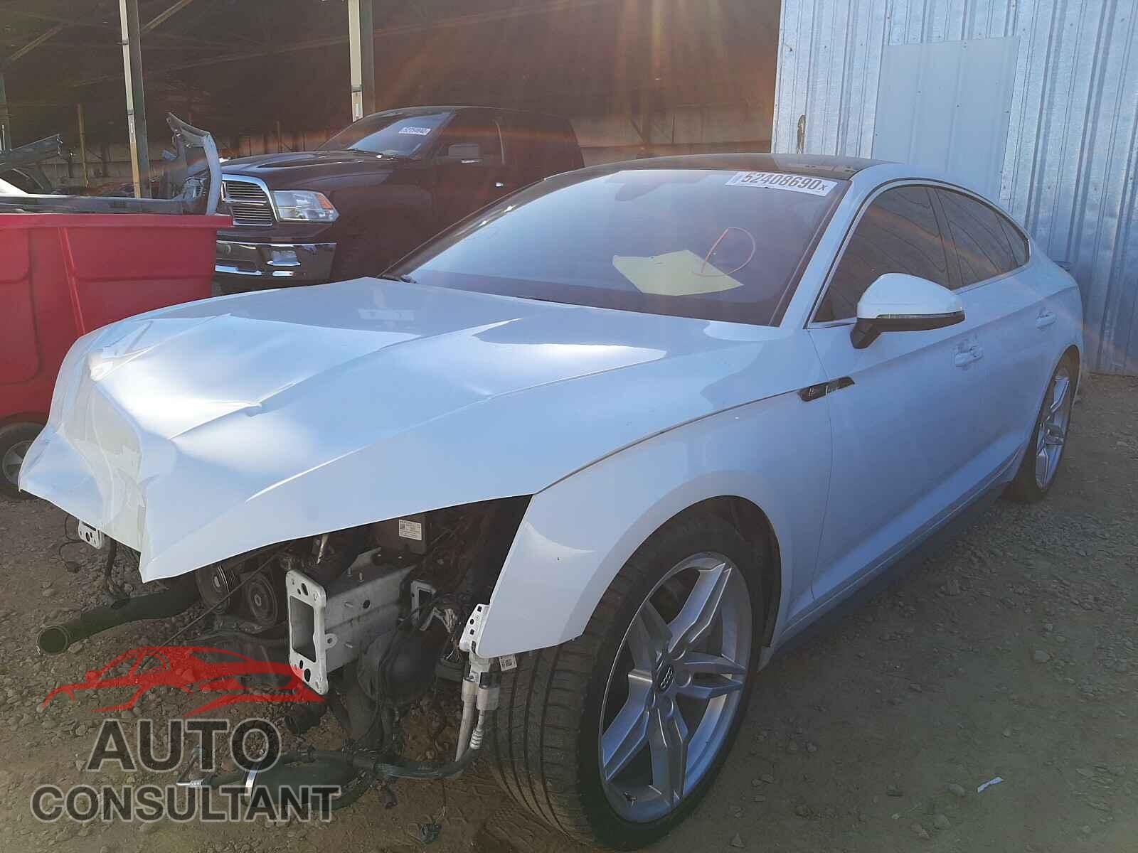 AUDI A5 2018 - WAUENCF57JA008035