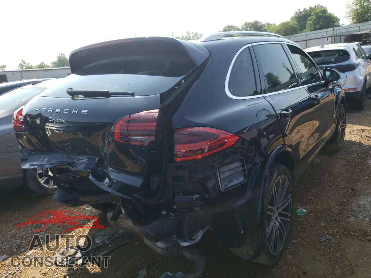 PORSCHE CAYENNE 2016 - WP1AA2A29GKA37266